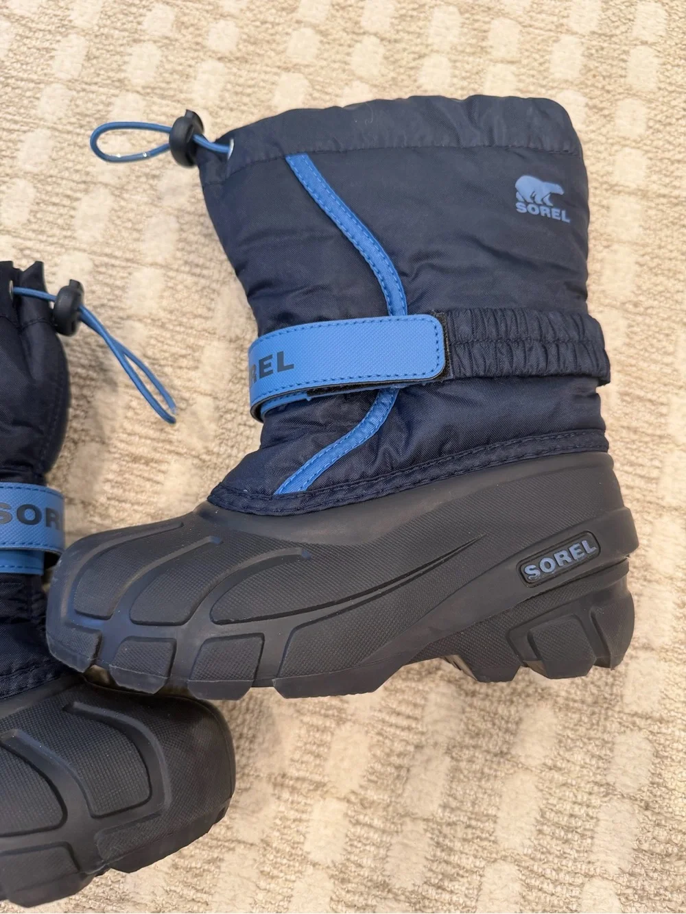 SOREL Kids Flurry Boot, little kid Size 12, good used condition